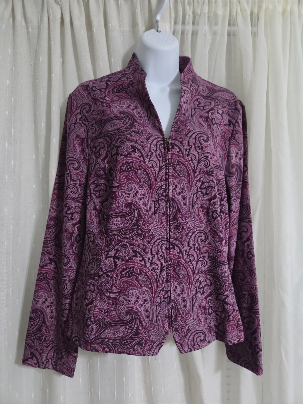 Requirements Paisley Zip Front Jacket in Pink Purple & Black Size Medium